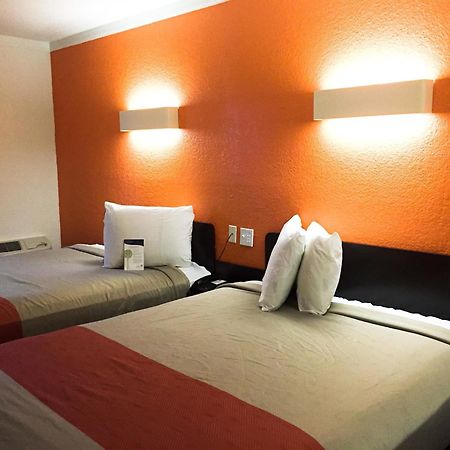 Motel 6-Tampa, Fl - Fairgrounds Heartland Luaran gambar
