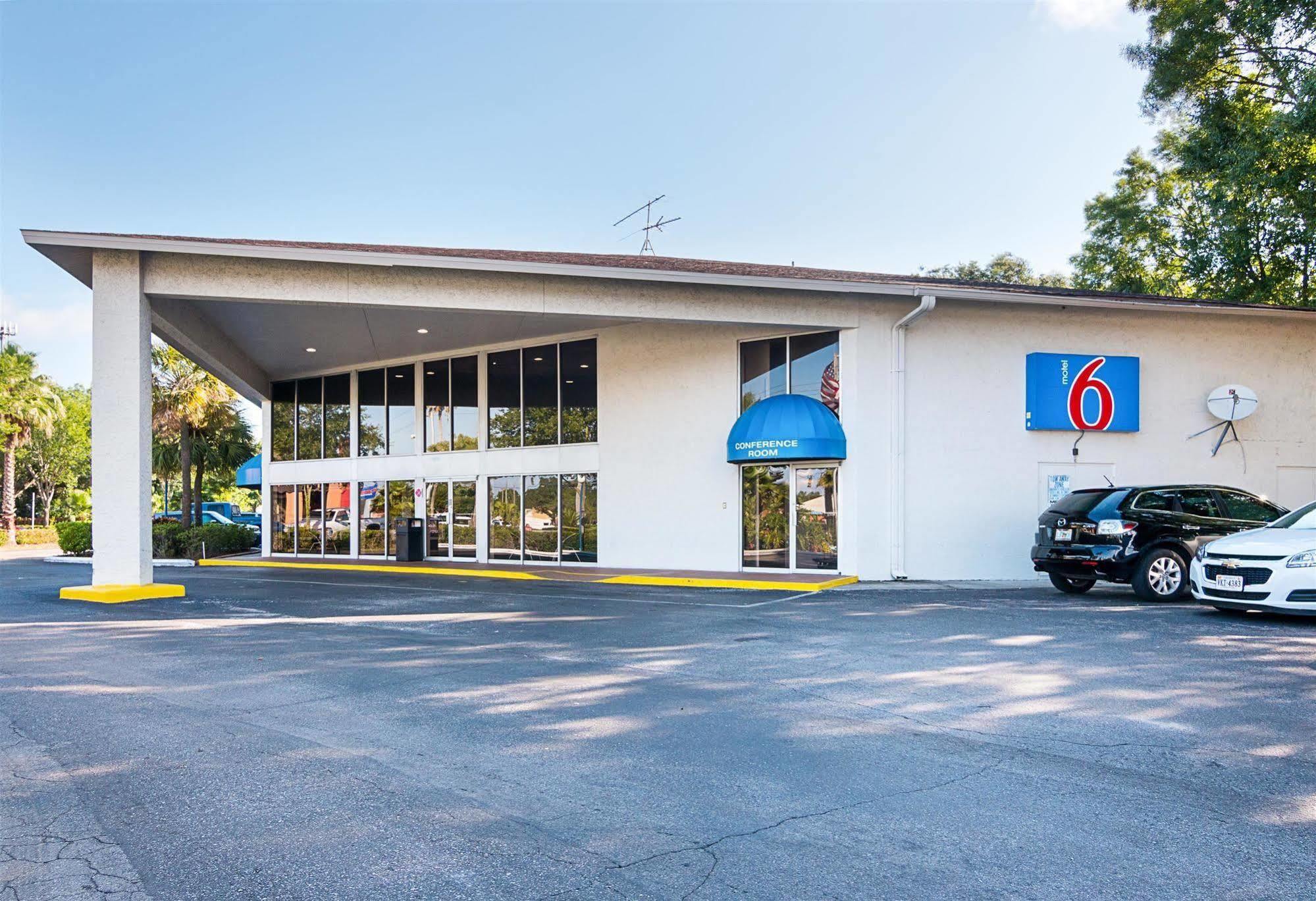 Motel 6-Tampa, Fl - Fairgrounds Heartland Luaran gambar